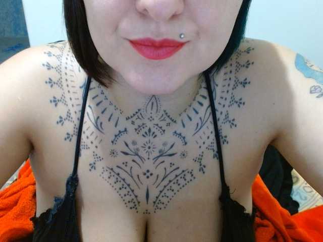 Lilithfire live webcam show