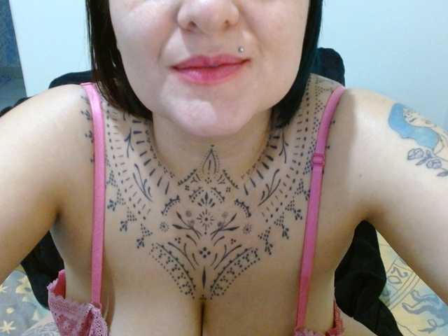 Lilithfire live webcam show