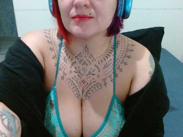 Lilithfire in diretta su BongaCams