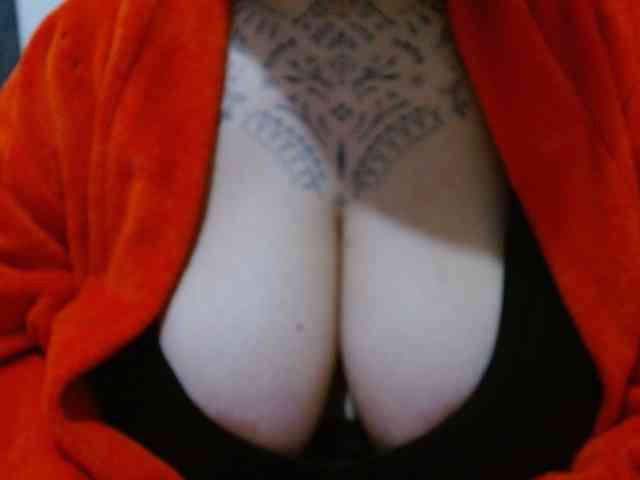 Modelo: Lilithfire