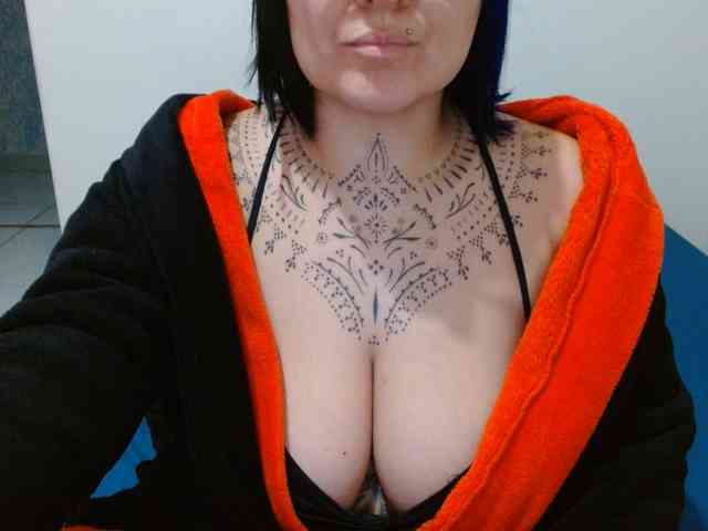 Modelo: Lilithfire