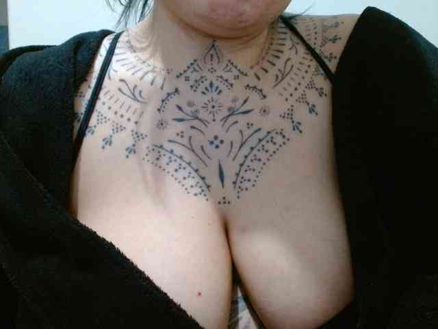 Modelo: Lilithfire