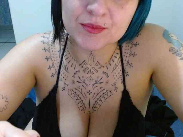 Lilithfire webcam