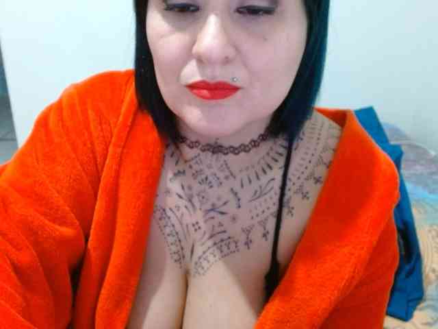 Lilithfire webcam