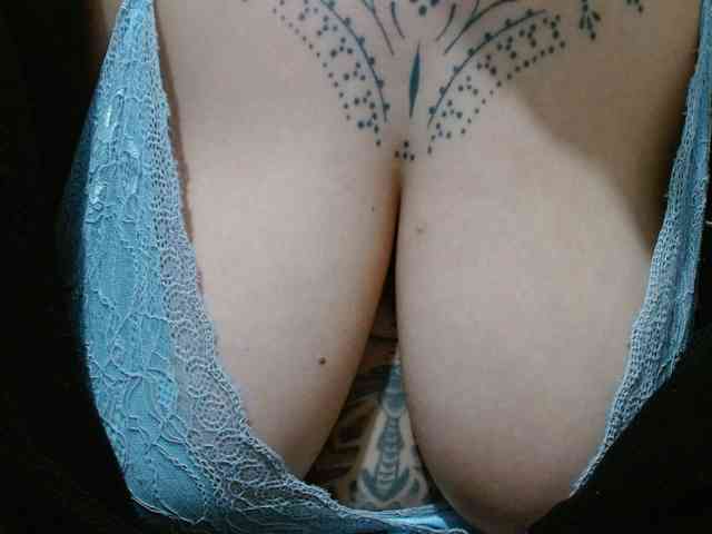 Modelo: Lilithfire