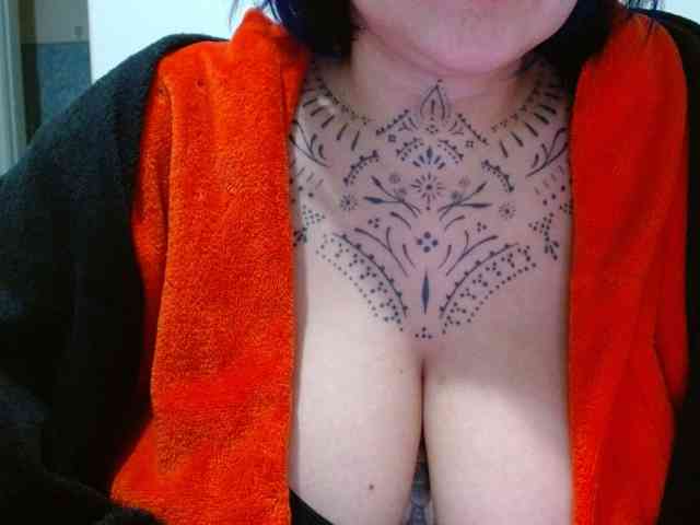 Lilithfire webcam