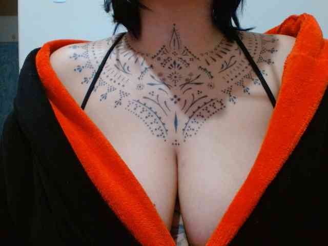 Modelo: Lilithfire