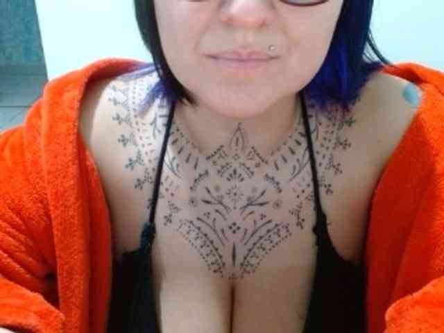 Lilithfire webcam