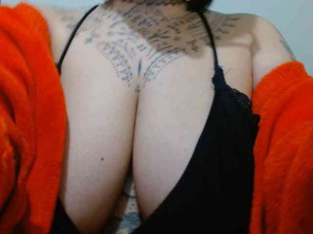 Modelo: Lilithfire