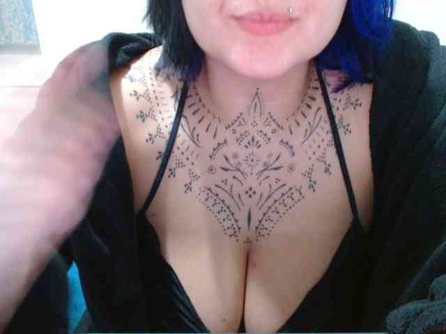 Lilithfire webcam