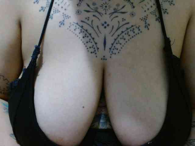 Modelo: Lilithfire