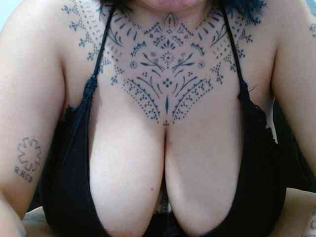Modelo: Lilithfire