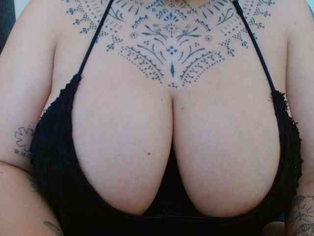 Modelo: Lilithfire