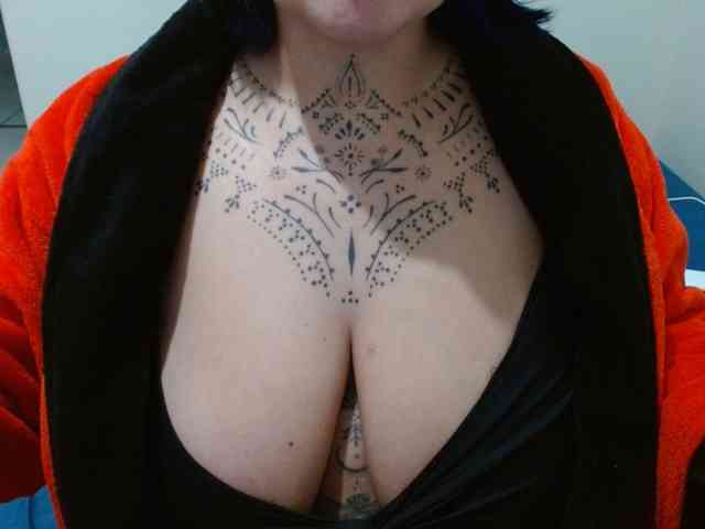 Modelo: Lilithfire