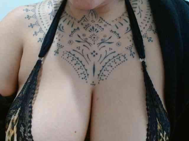 Modelo: Lilithfire