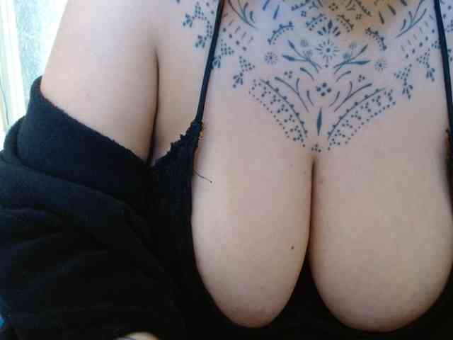 Modelo: Lilithfire