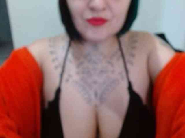 Lilithfire webcam