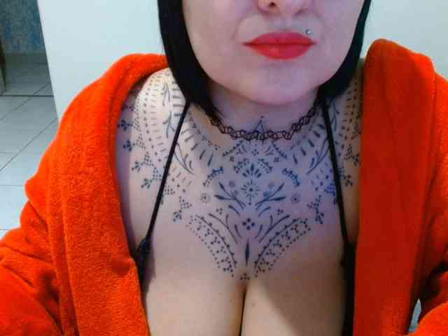 Lilithfire webcam
