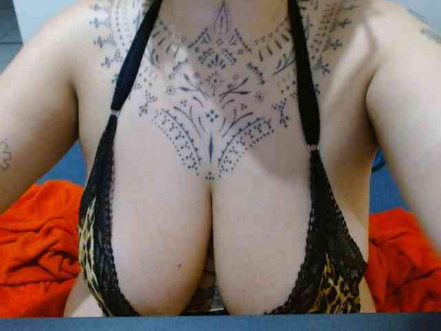 Modelo: Lilithfire