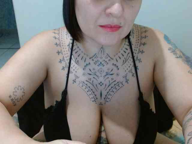 Modelo: Lilithfire