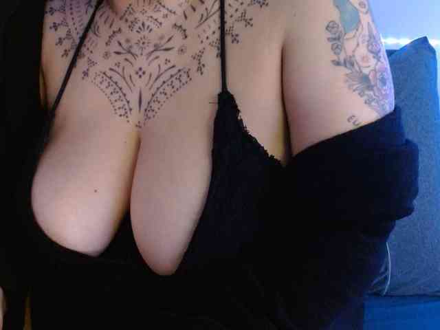 Modelo: Lilithfire
