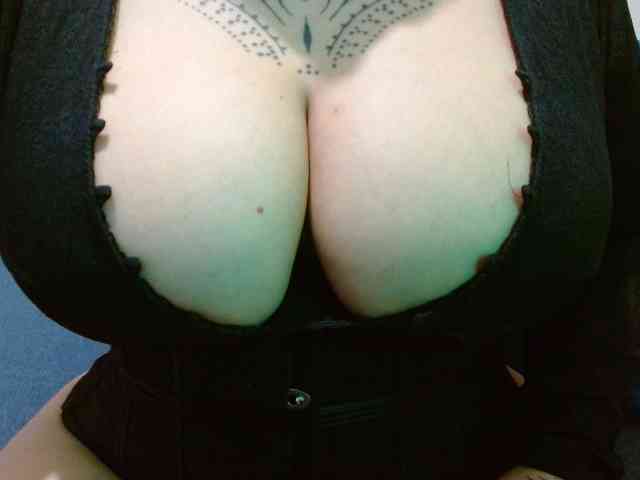 Modelo: Lilithfire