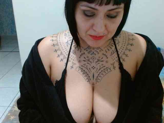 Modelo: Lilithfire
