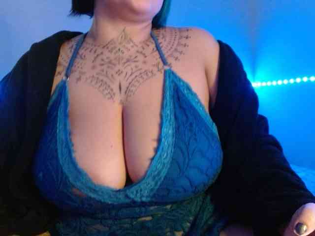 Lilithfire webcam