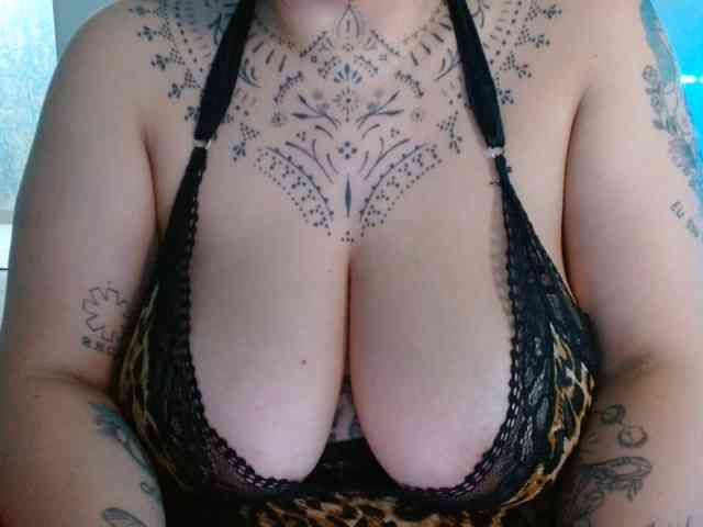 Modelo: Lilithfire