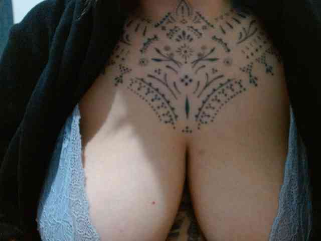 Modelo: Lilithfire