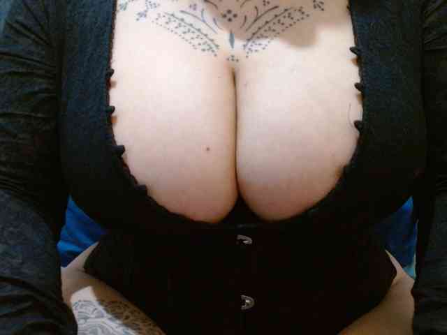 Modelo: Lilithfire