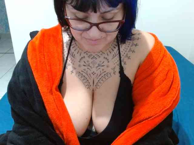 Lilithfire webcam