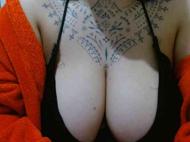 Modelo: Lilithfire