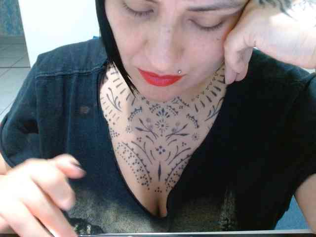 Modelo: Lilithfire