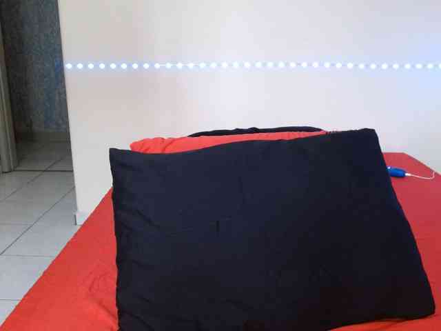 Lilithfire webcam