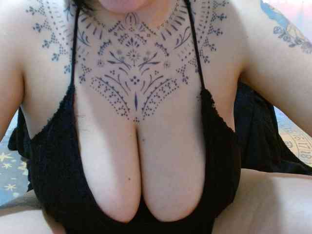 Modelo: Lilithfire