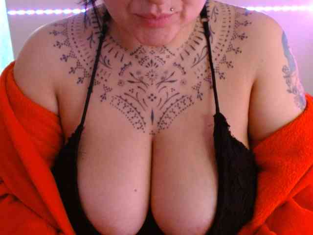Modelo: Lilithfire