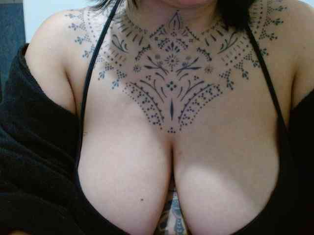 Modelo: Lilithfire