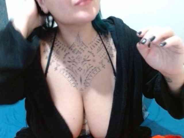 Modelo: Lilithfire