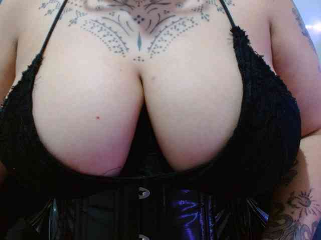 Modelo: Lilithfire