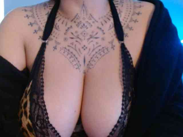Modelo: Lilithfire