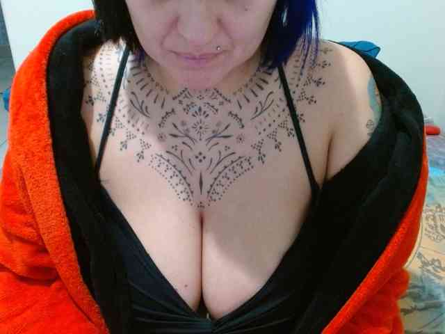 Lilithfire webcam