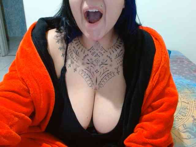 Lilithfire webcam