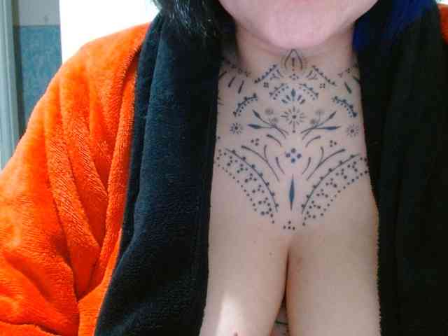 Lilithfire webcam