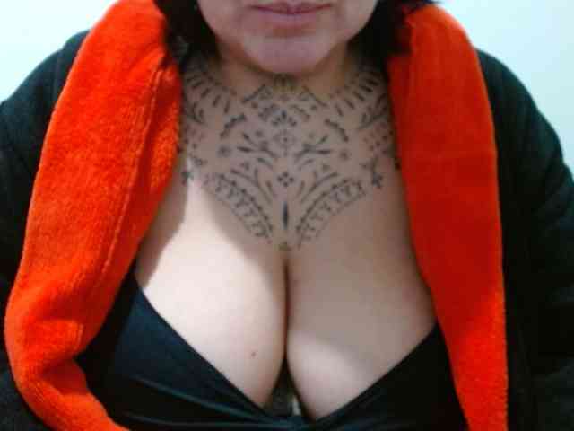 Modelo: Lilithfire