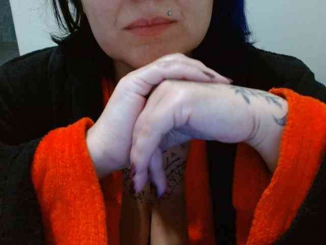 Lilithfire webcam