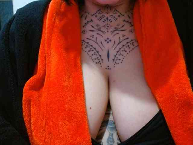 Modelo: Lilithfire