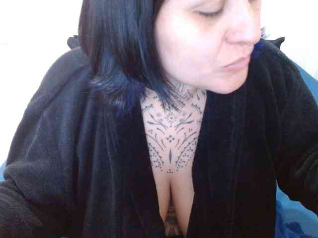 Lilithfire webcam