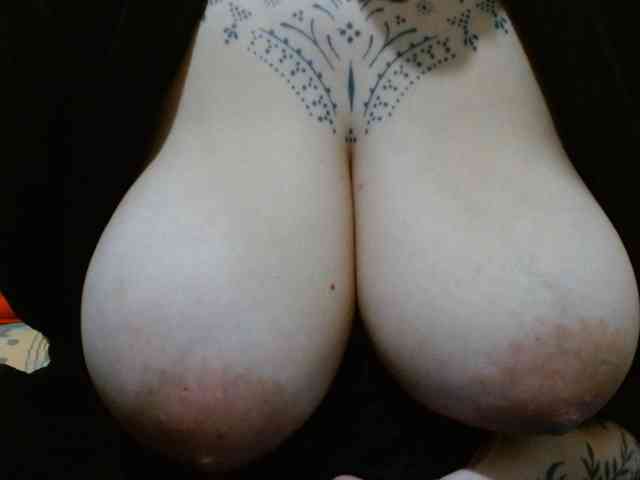 Lilithfire Live Webcam on BongaCams