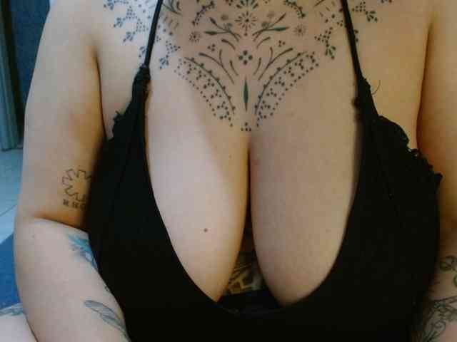 Modelo: Lilithfire